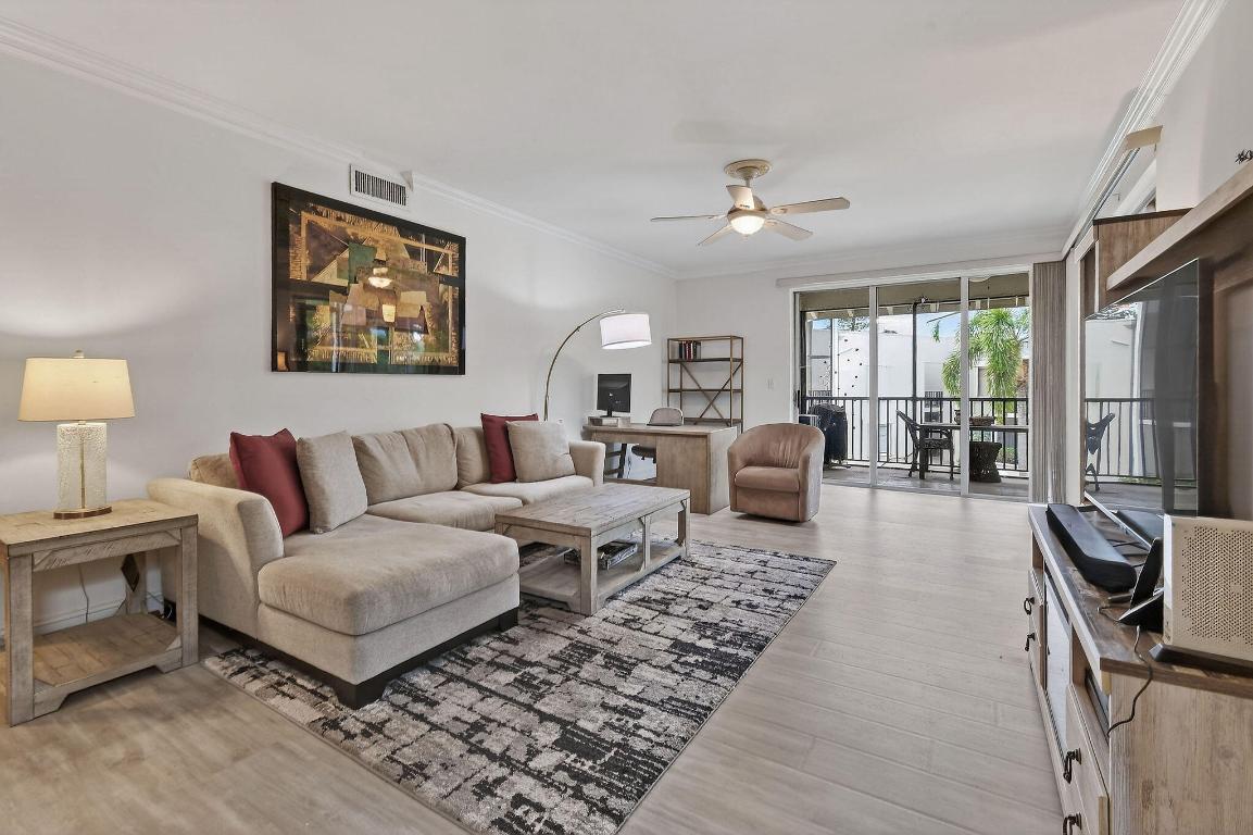 LONGWOOD - Residential