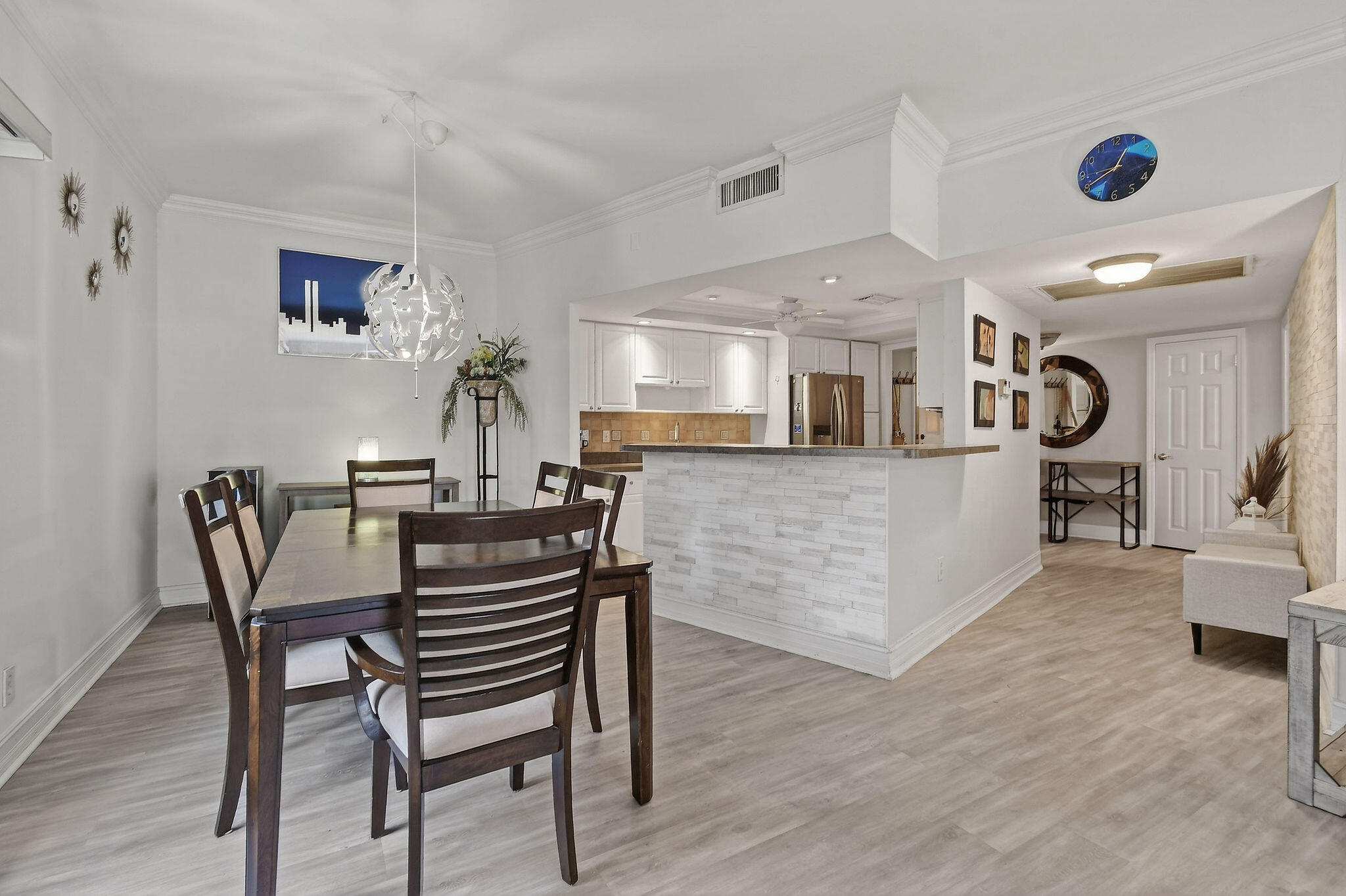 LONGWOOD - Residential