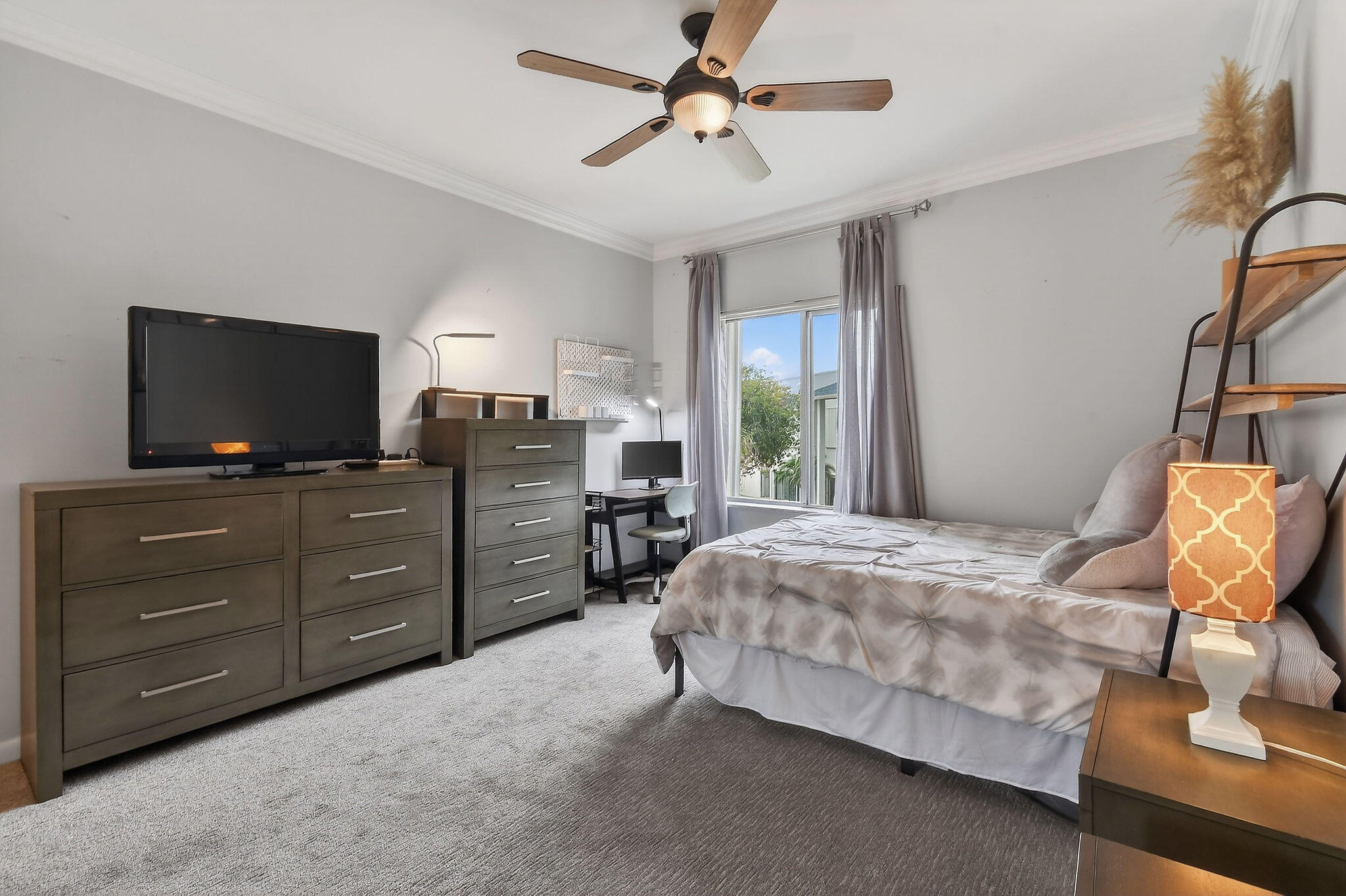 LONGWOOD - Residential