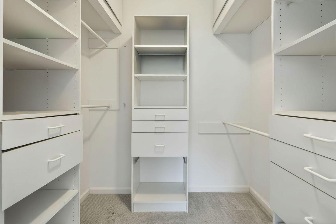 LONGWOOD - Residential