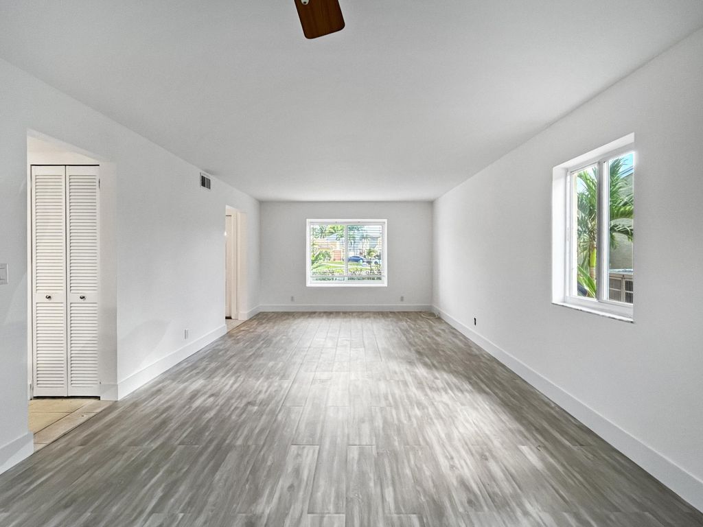 Photo of 9921 Robins Nest Road, Boca Raton, FL 33496 (MLS # R10973932)