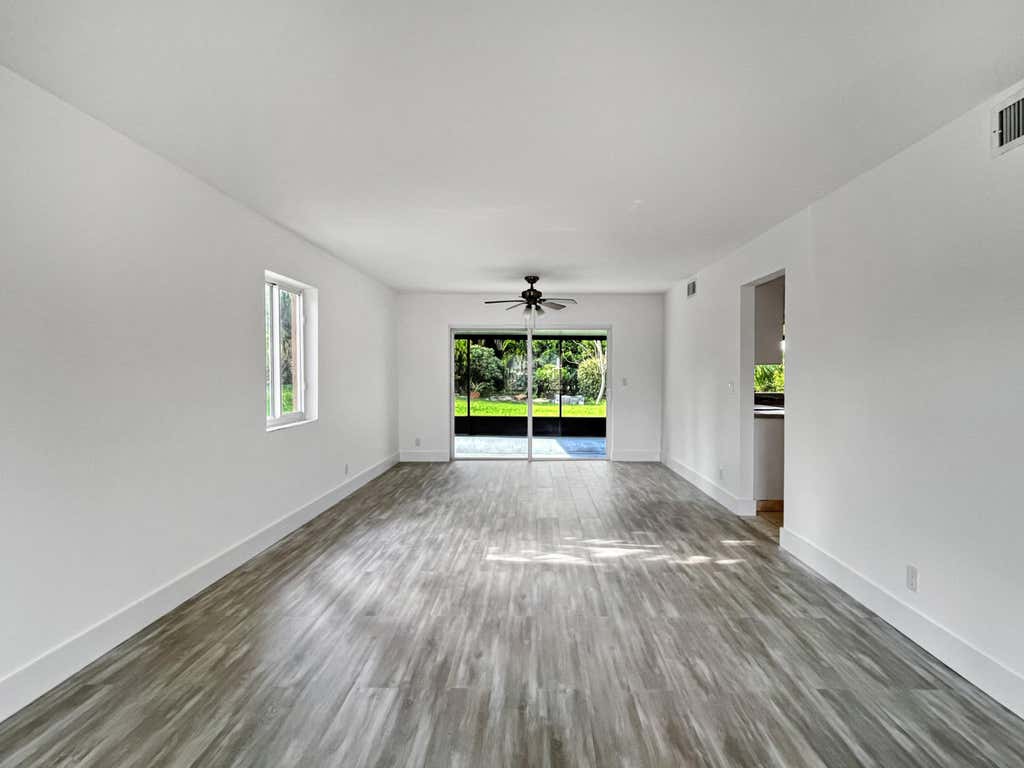 Photo of 9921 Robins Nest Road, Boca Raton, FL 33496 (MLS # R10973932)