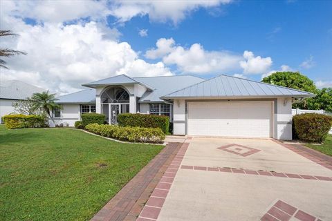 A home in Port St Lucie