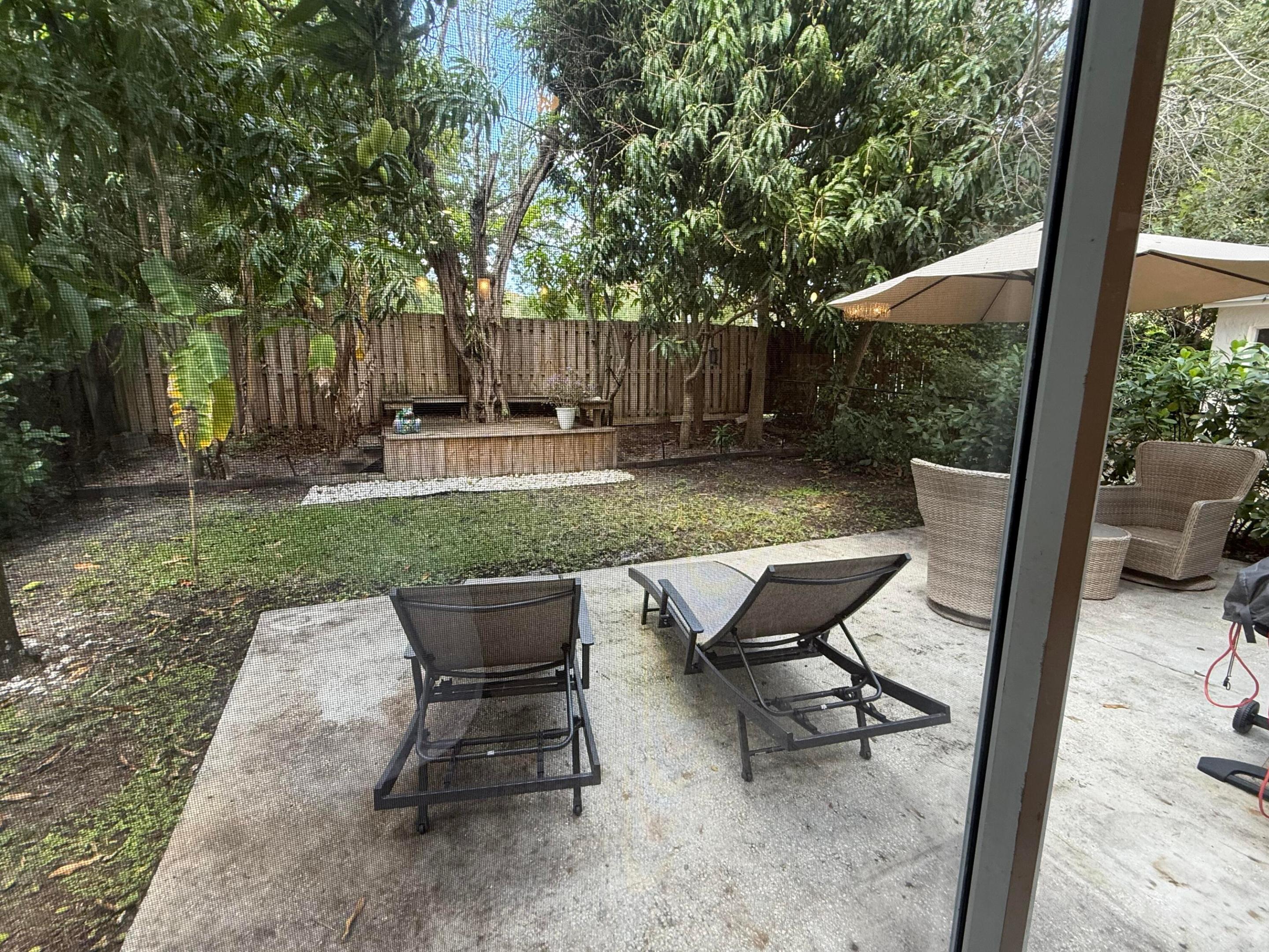 REGENCY LAKES AT COCONUT CREEK - Residential Lease