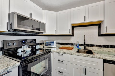 Tiny photo for 278 MONACO F #278, Delray Beach, FL 33446 (MLS # B26088257)