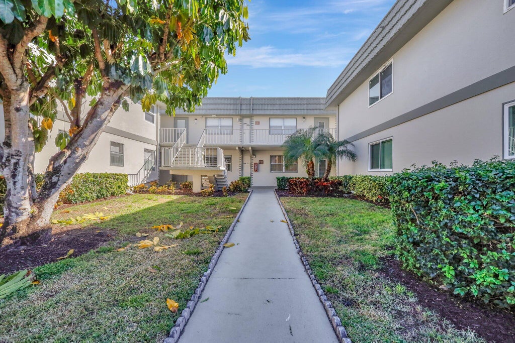 Photo of 278 MONACO F #278, Delray Beach, FL 33446 (MLS # B26088257)