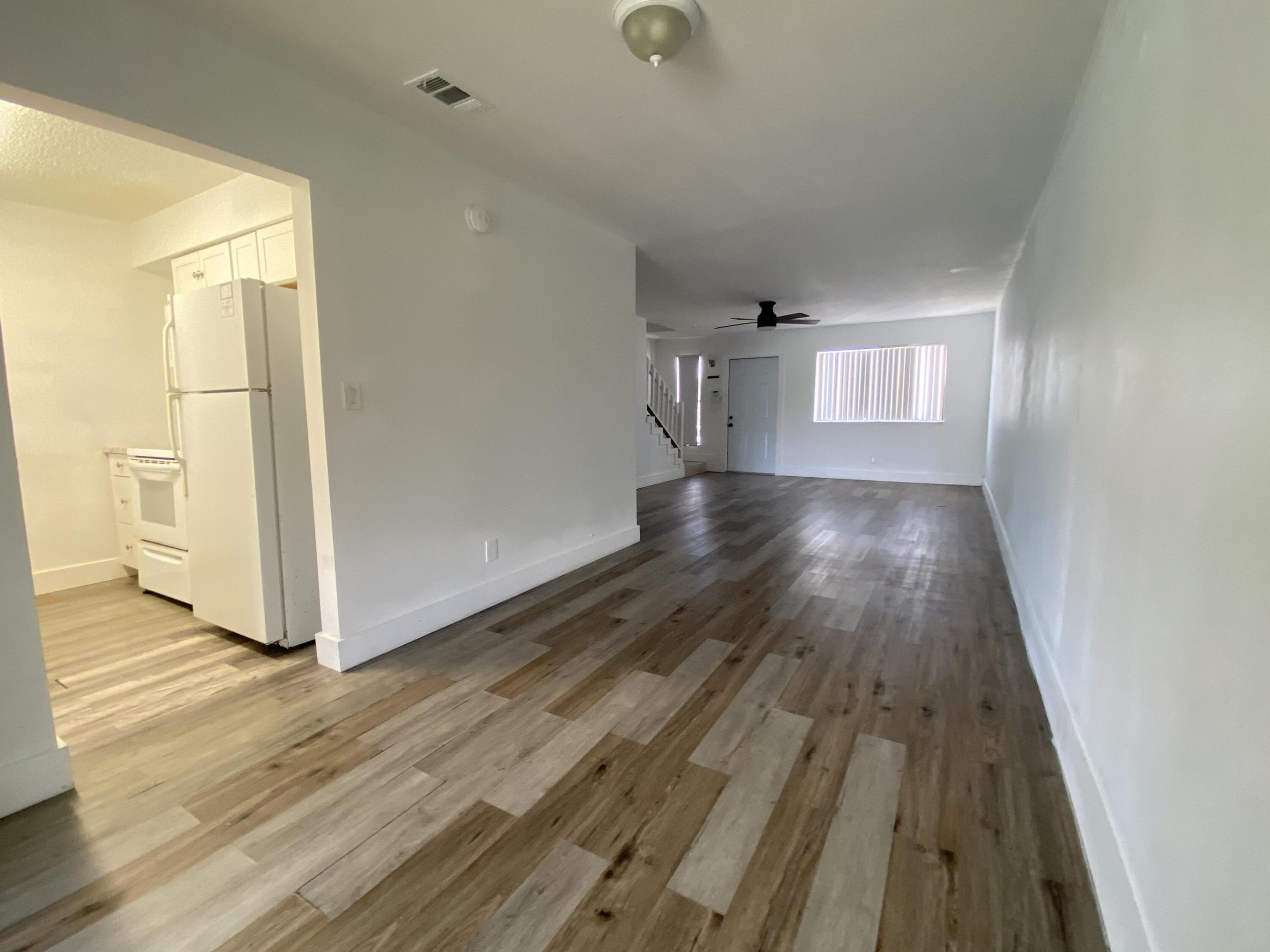 CANALAKE - Residential Lease