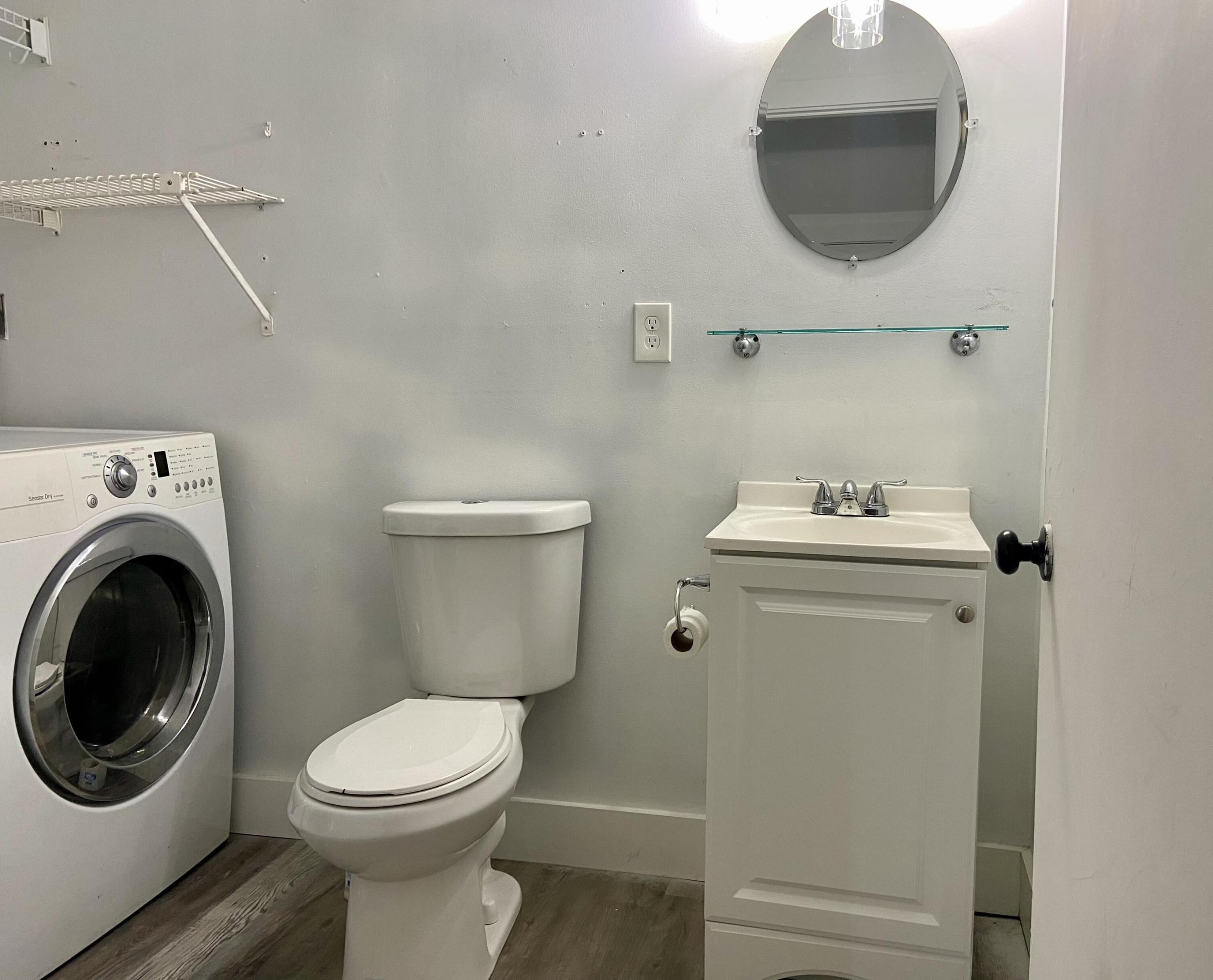 CANALAKE - Residential Lease