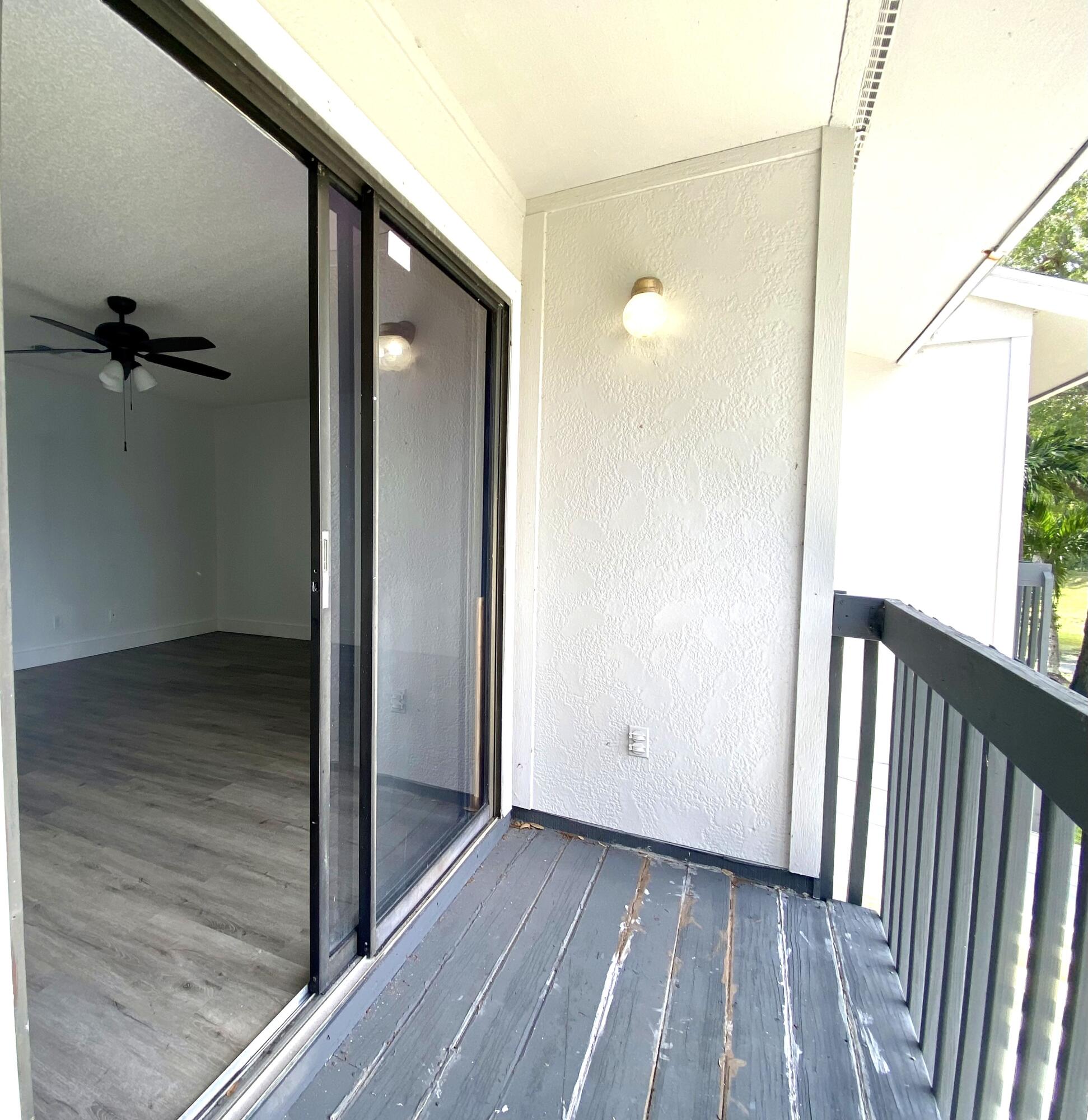 CANALAKE - Residential Lease