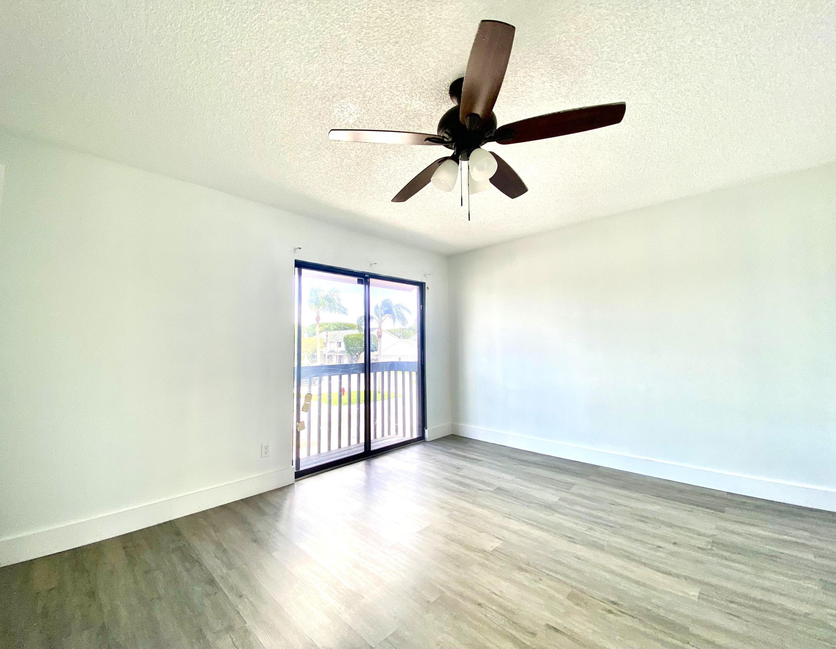 CANALAKE - Residential Lease