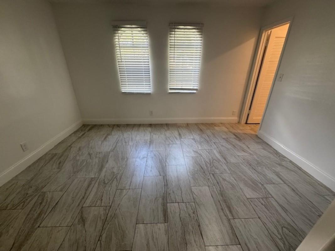 Lakewood Gardens 78-2 B - Residential Lease