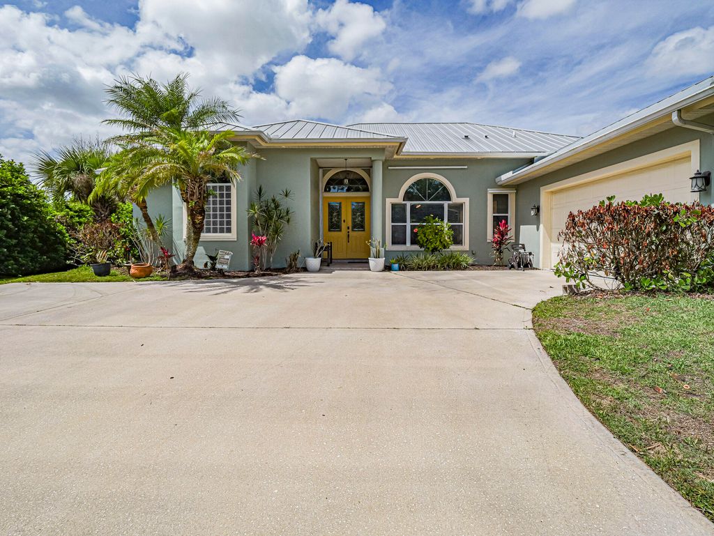 Photo of 6489 53rd Circle, Vero Beach, FL 32967 (MLS # B26019959)