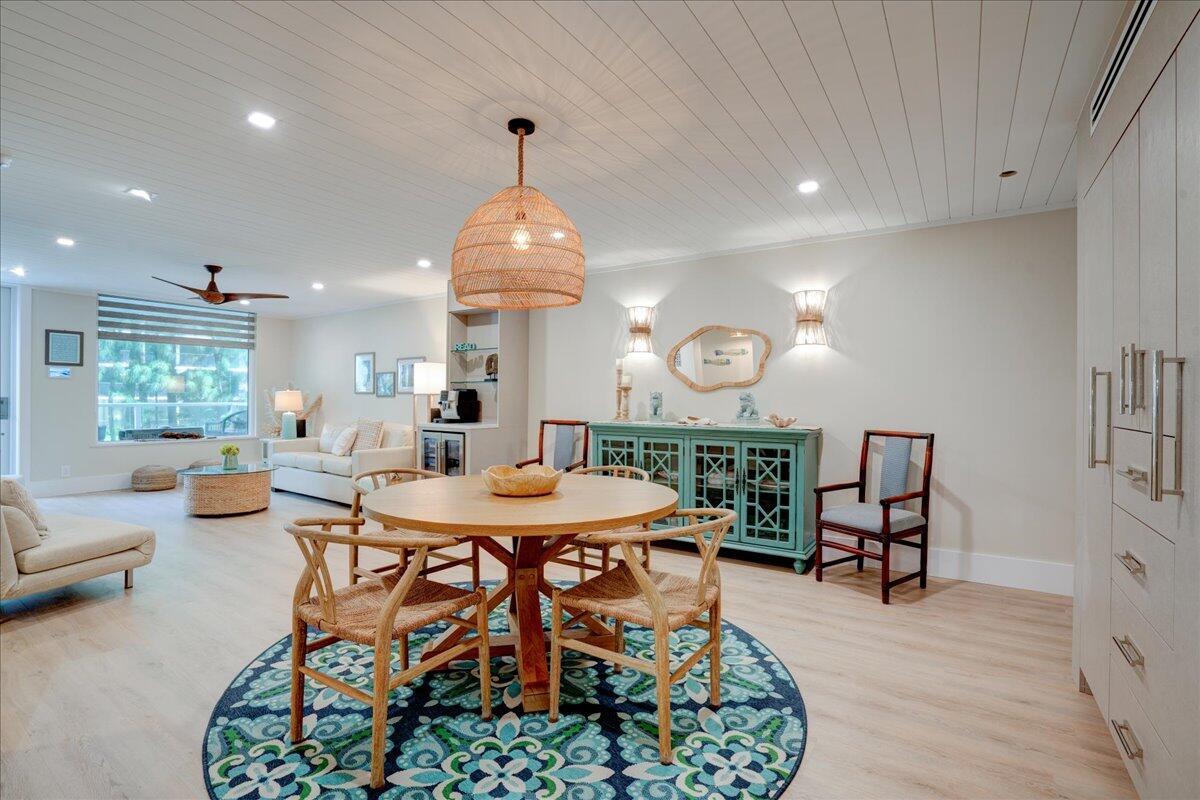 PATRICIAN OF PALM BEACH C - Residential Lease