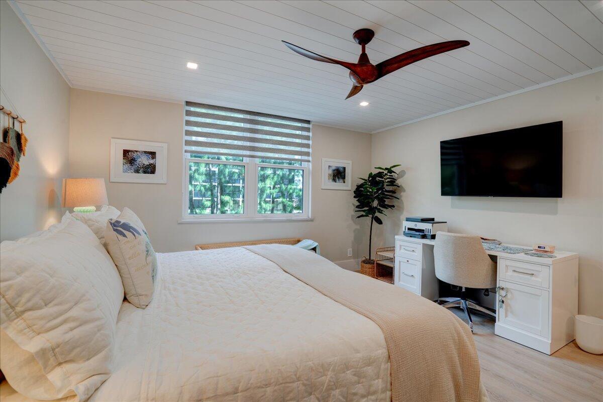 PATRICIAN OF PALM BEACH C - Residential Lease