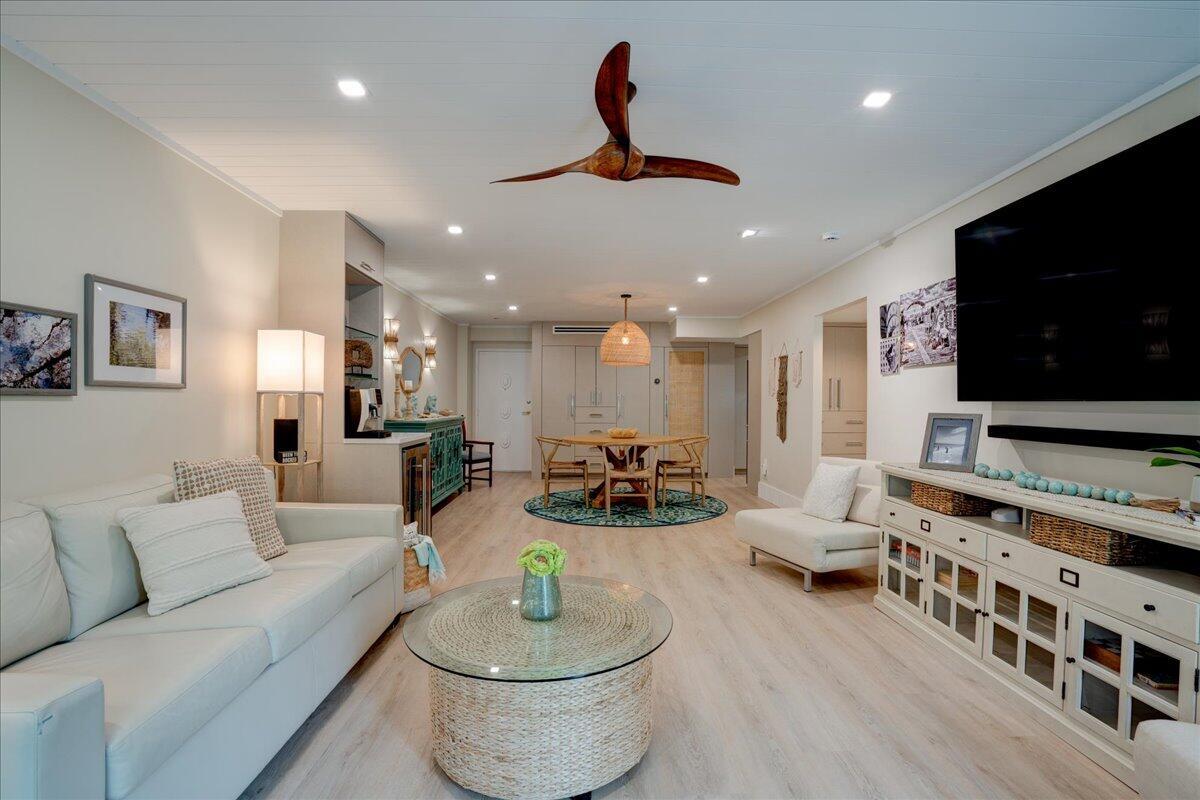 PATRICIAN OF PALM BEACH C - Residential Lease