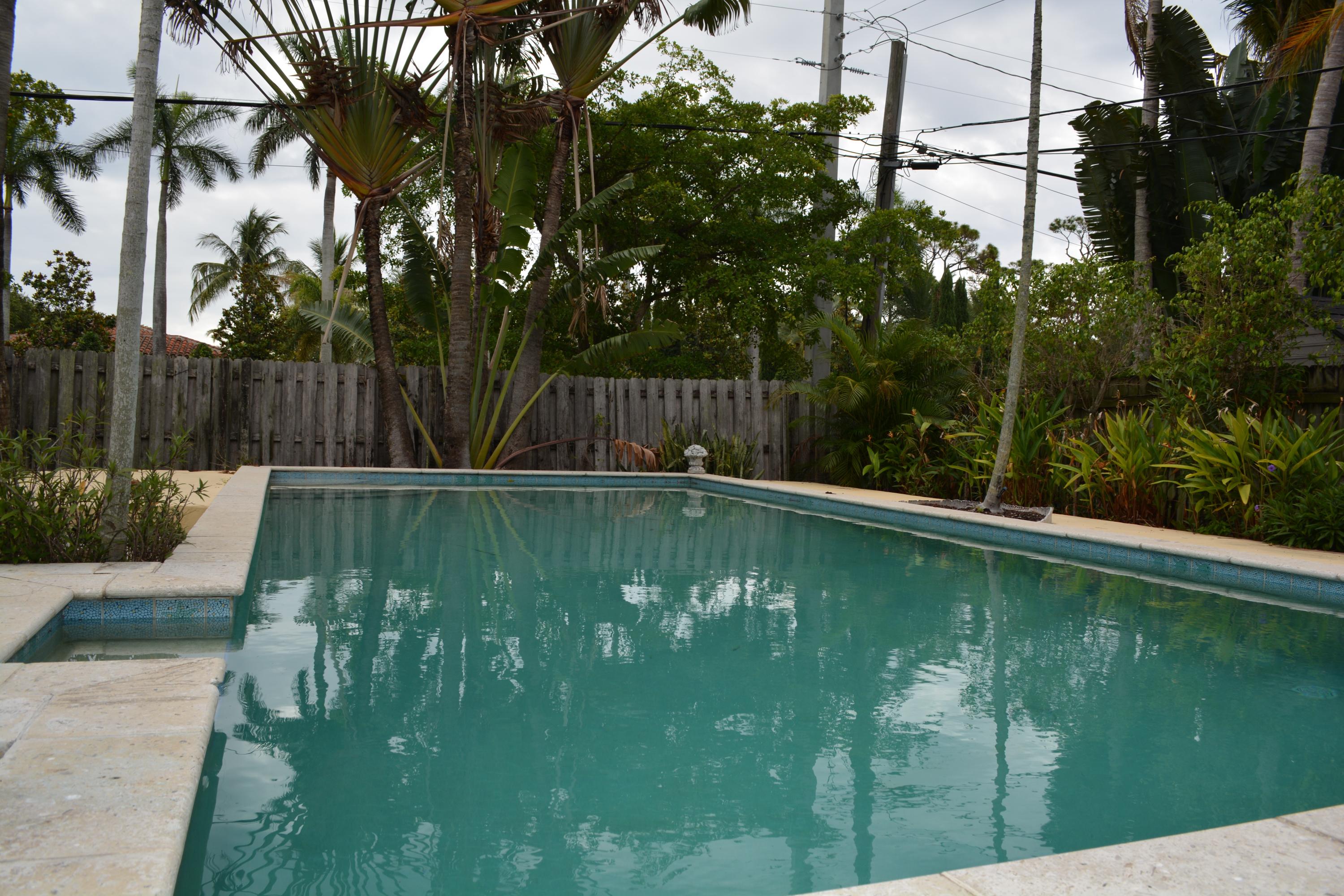 BOCA VILLAS - Residential