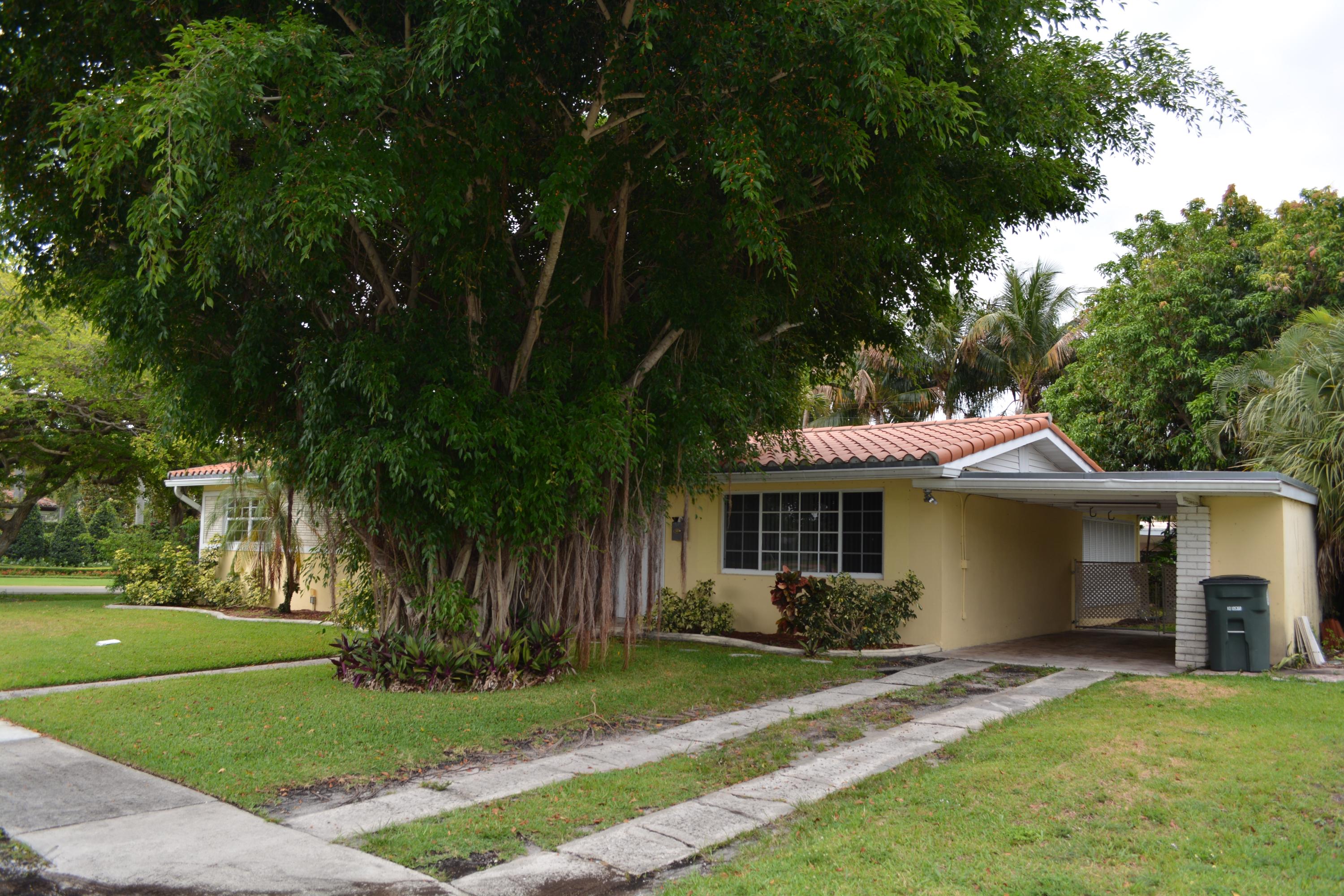 BOCA VILLAS - Residential