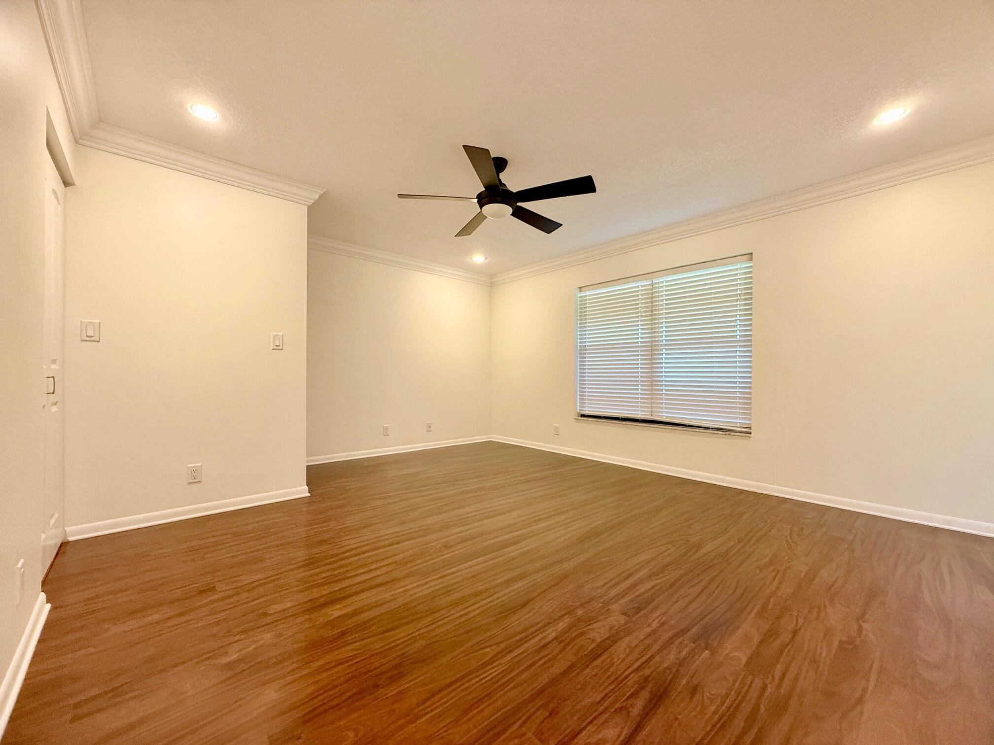 PALM CHASE CONDO - Residential