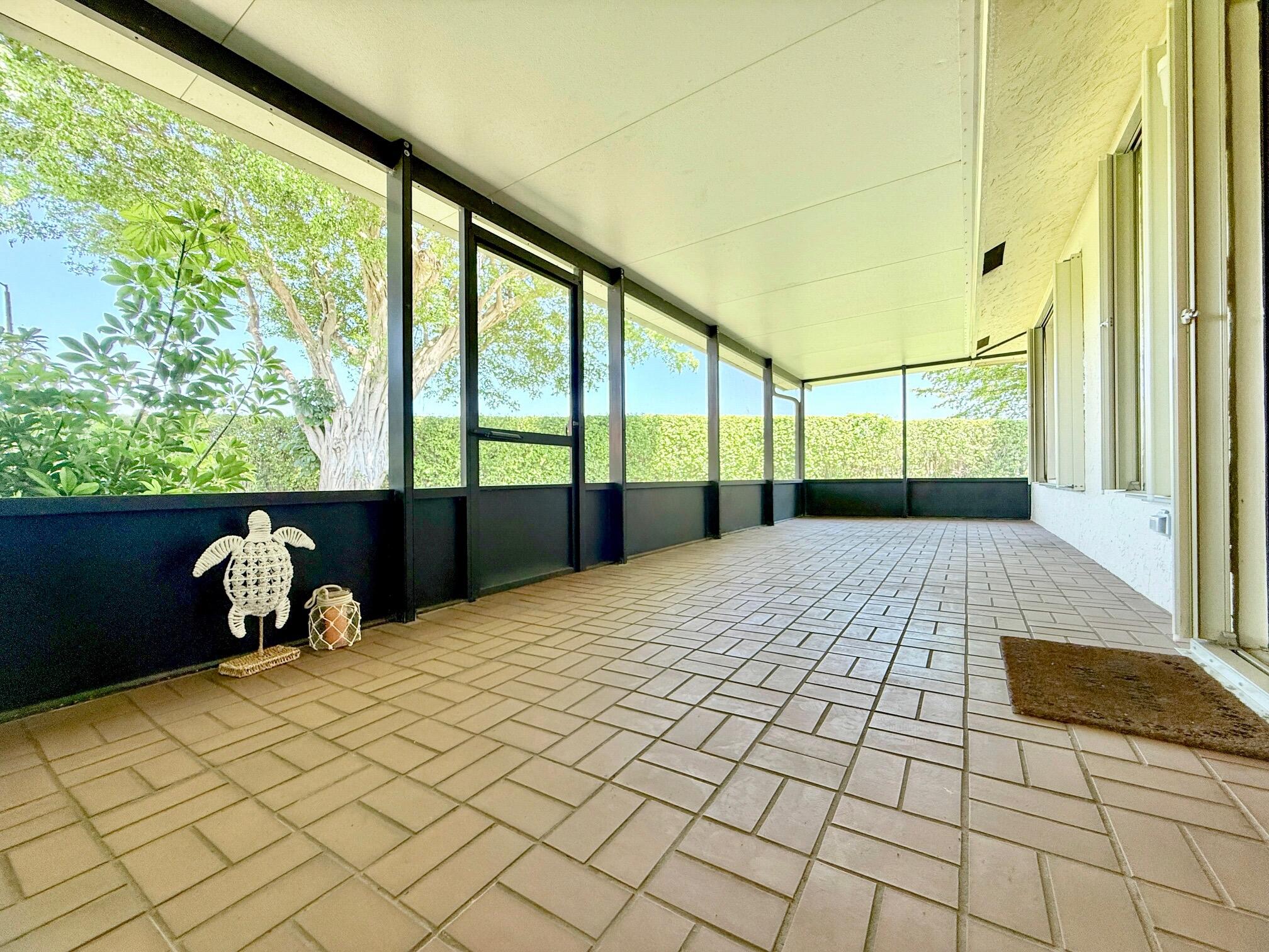 PALM CHASE CONDO - Residential