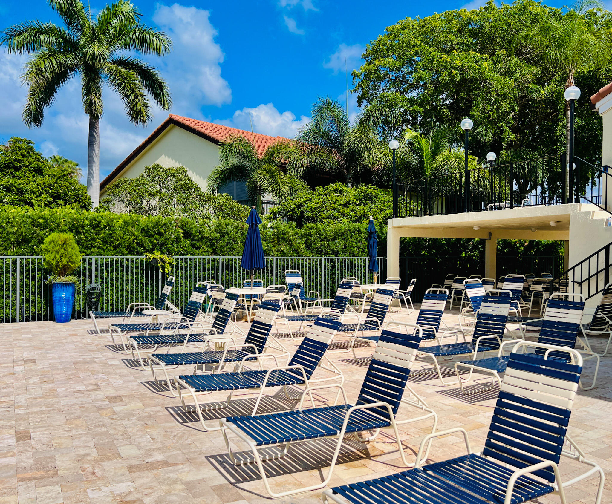 PALM CHASE CONDO - Residential