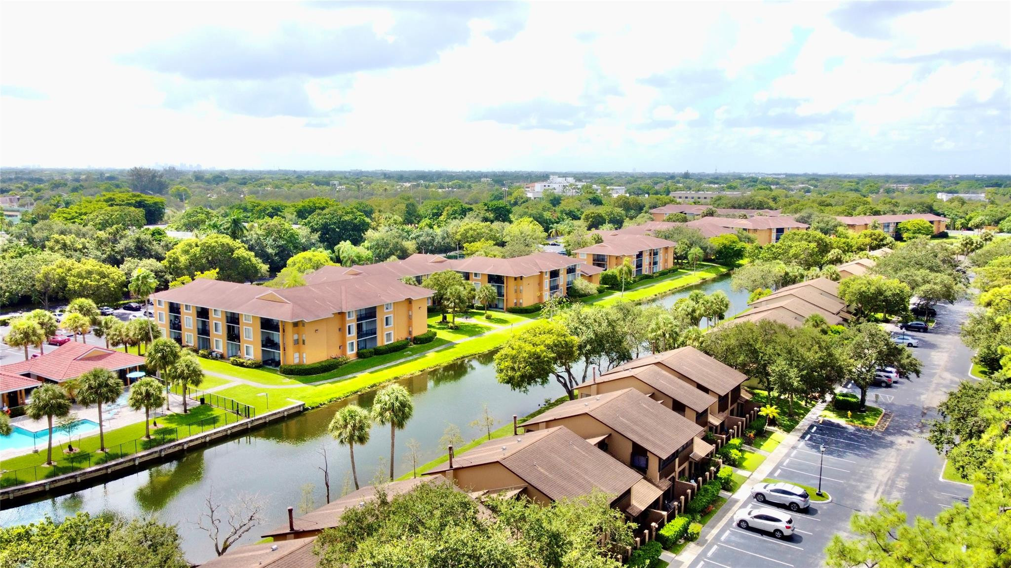 BONAIRE VILLAGE AT WOODMO - Residential