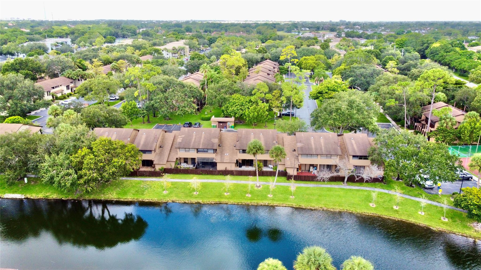 BONAIRE VILLAGE AT WOODMO - Residential