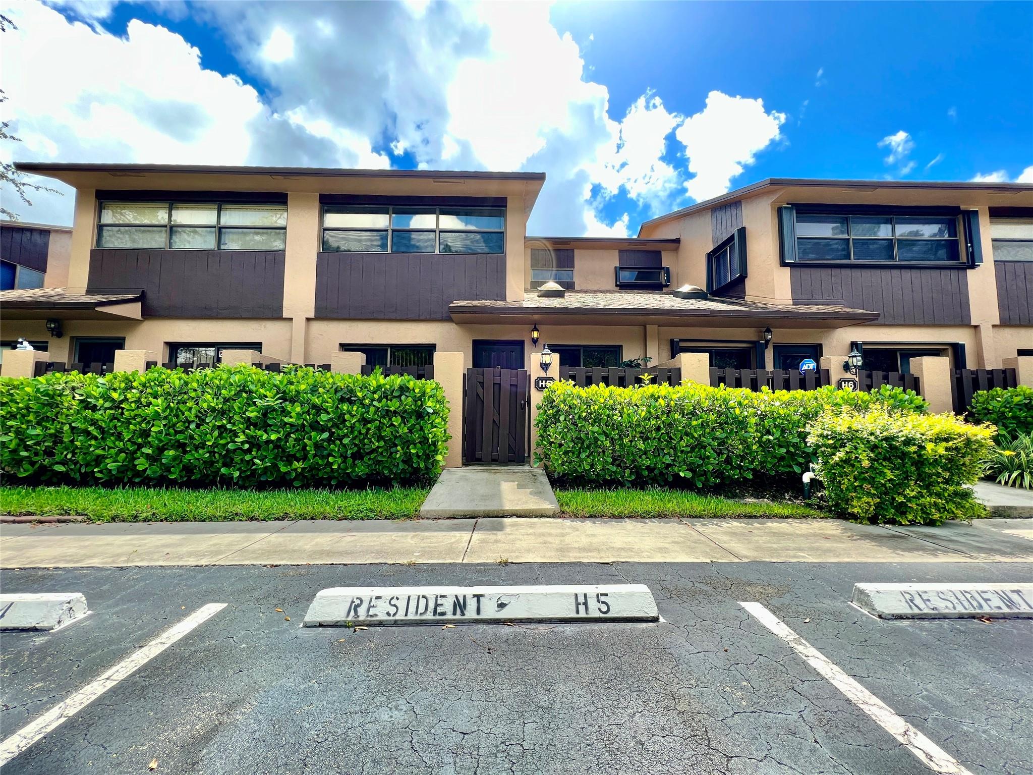 7750 NW 79th Ave H5