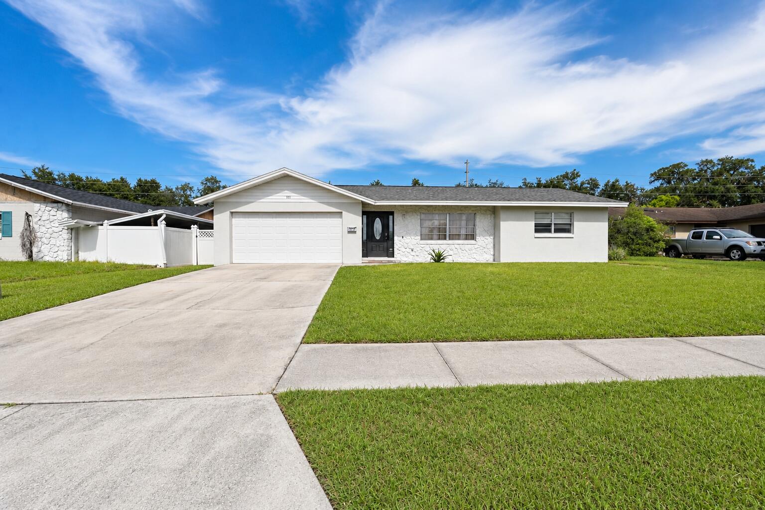 833 PARK MANOR Drive