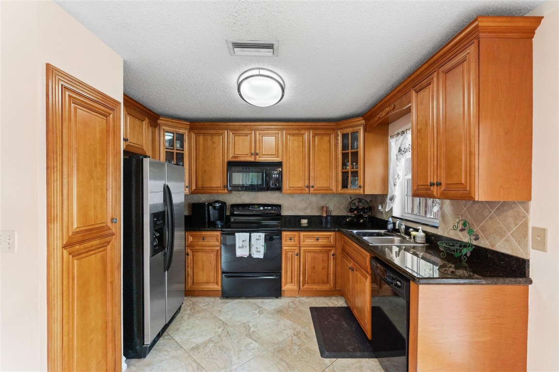 VENTANA - Residential