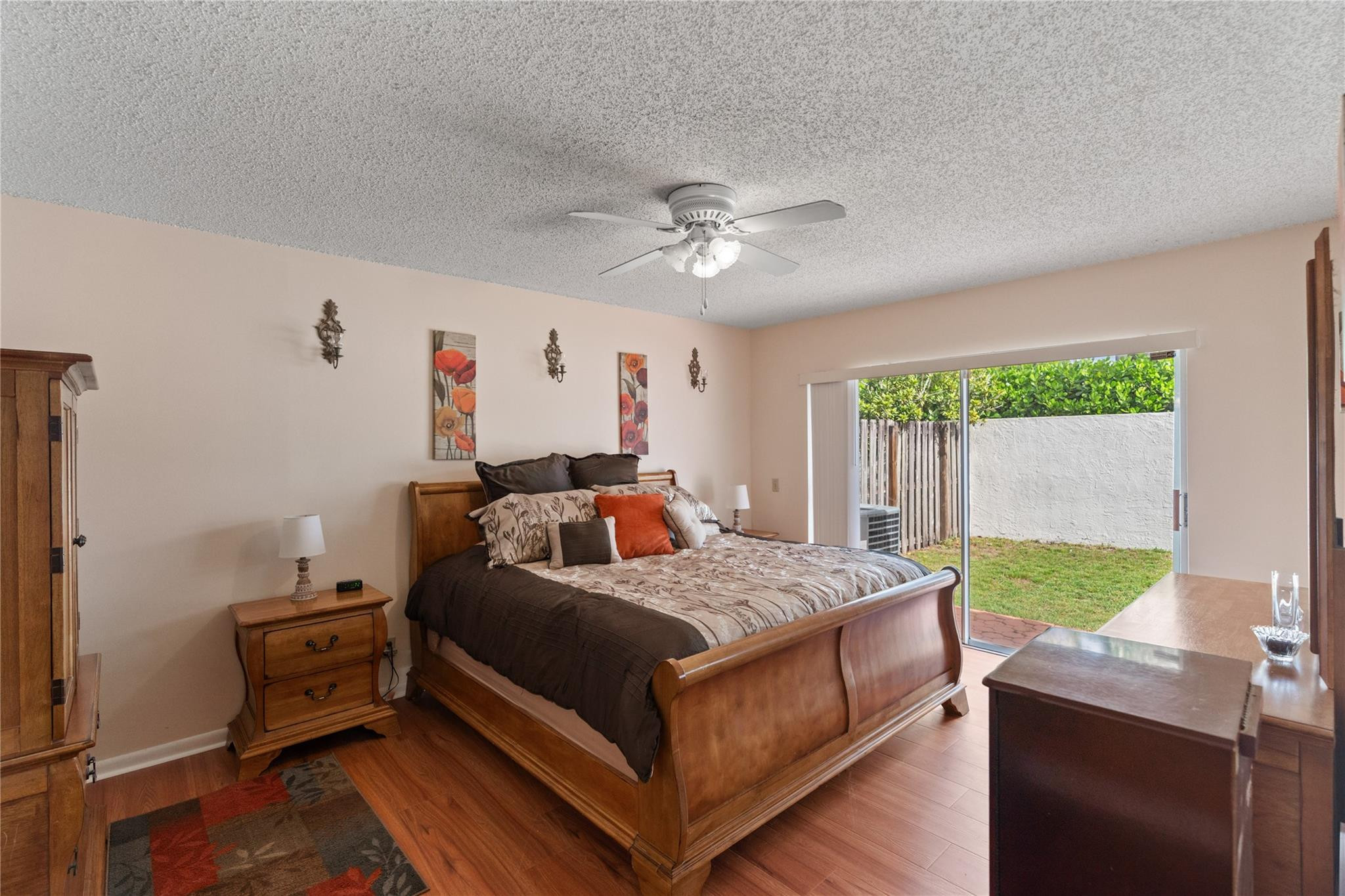 VENTANA - Residential