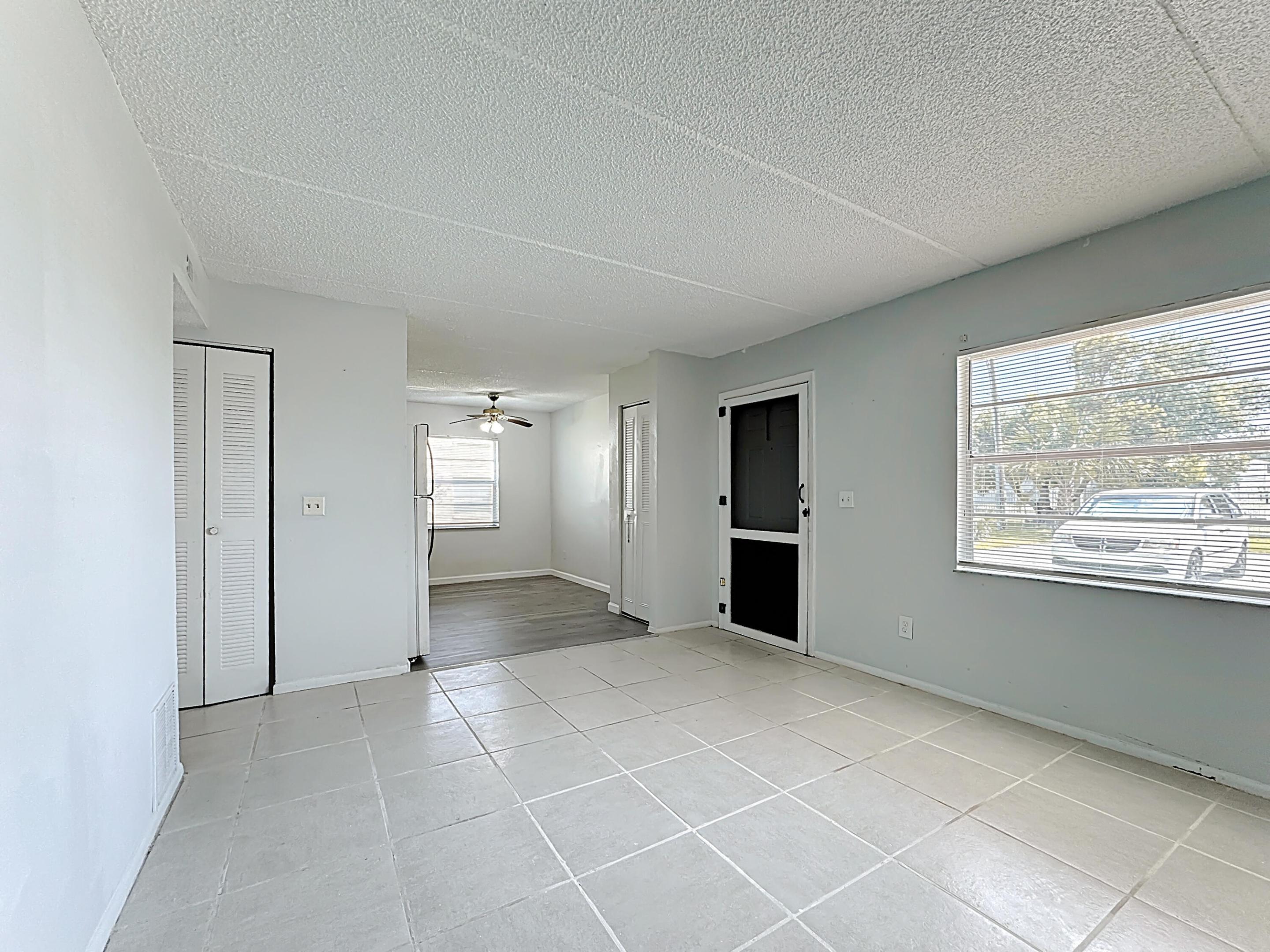 694 Michigan Court 3