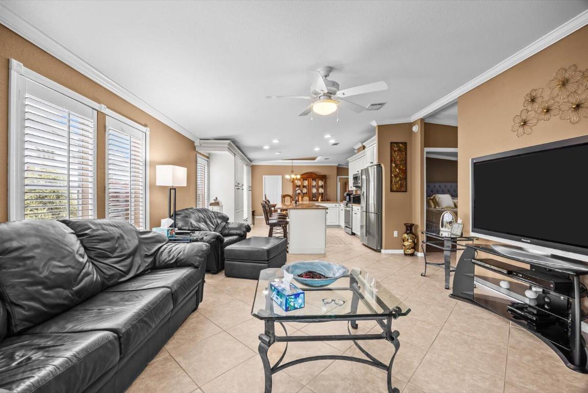 FAIRWAYS AT SAVANNA CLUB REPLAT NO 1 - Residential