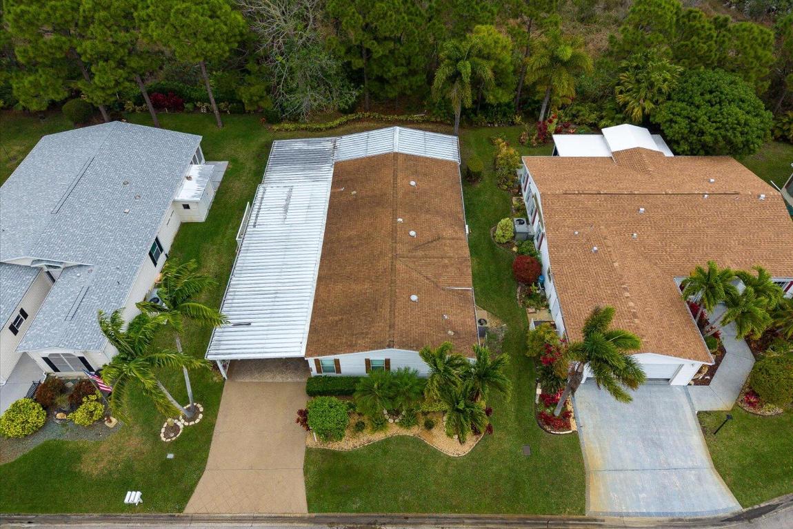 FAIRWAYS AT SAVANNA CLUB REPLAT NO 1 - Residential