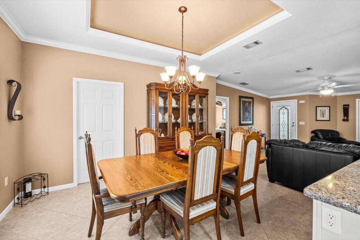 FAIRWAYS AT SAVANNA CLUB REPLAT NO 1 - Residential