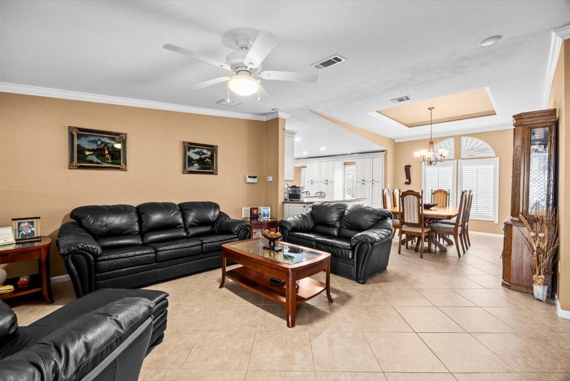 FAIRWAYS AT SAVANNA CLUB REPLAT NO 1 - Residential