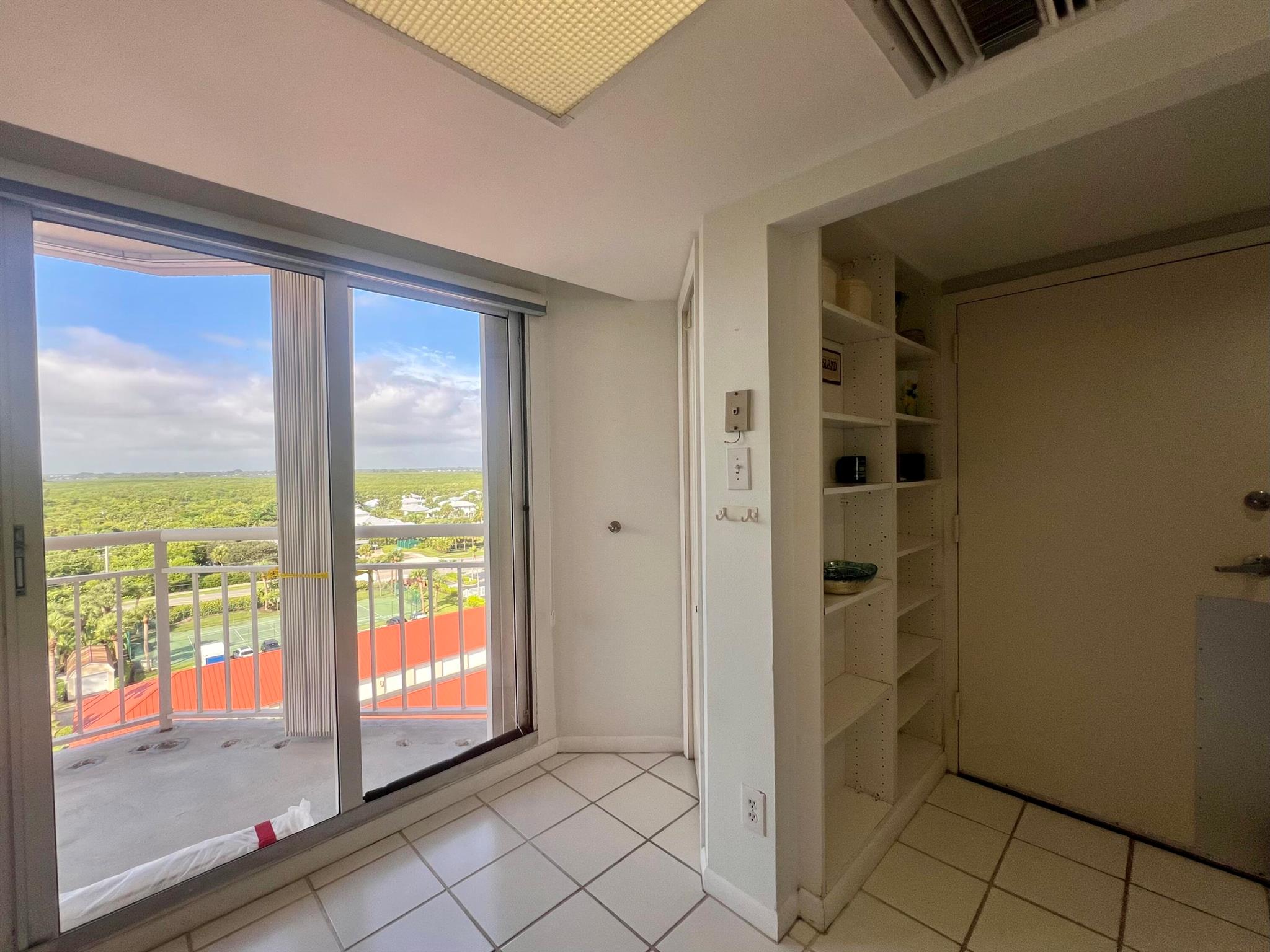 HIBISCUS BY THE SEA CONDO - Residential