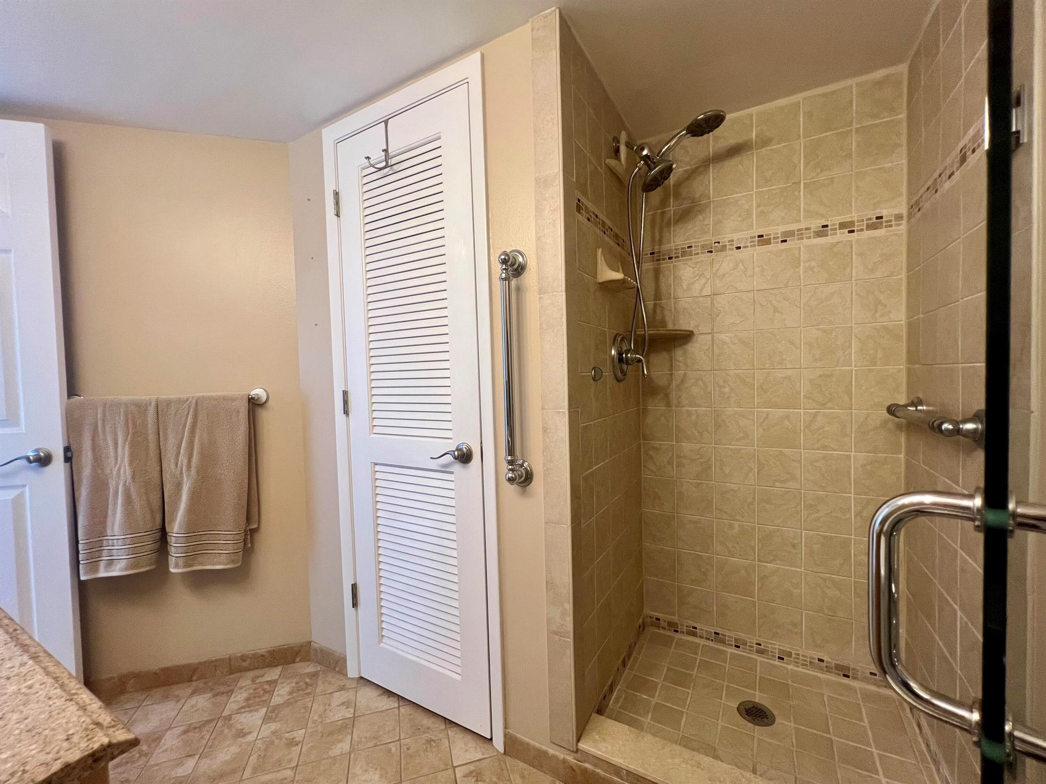 HIBISCUS BY THE SEA CONDO - Residential
