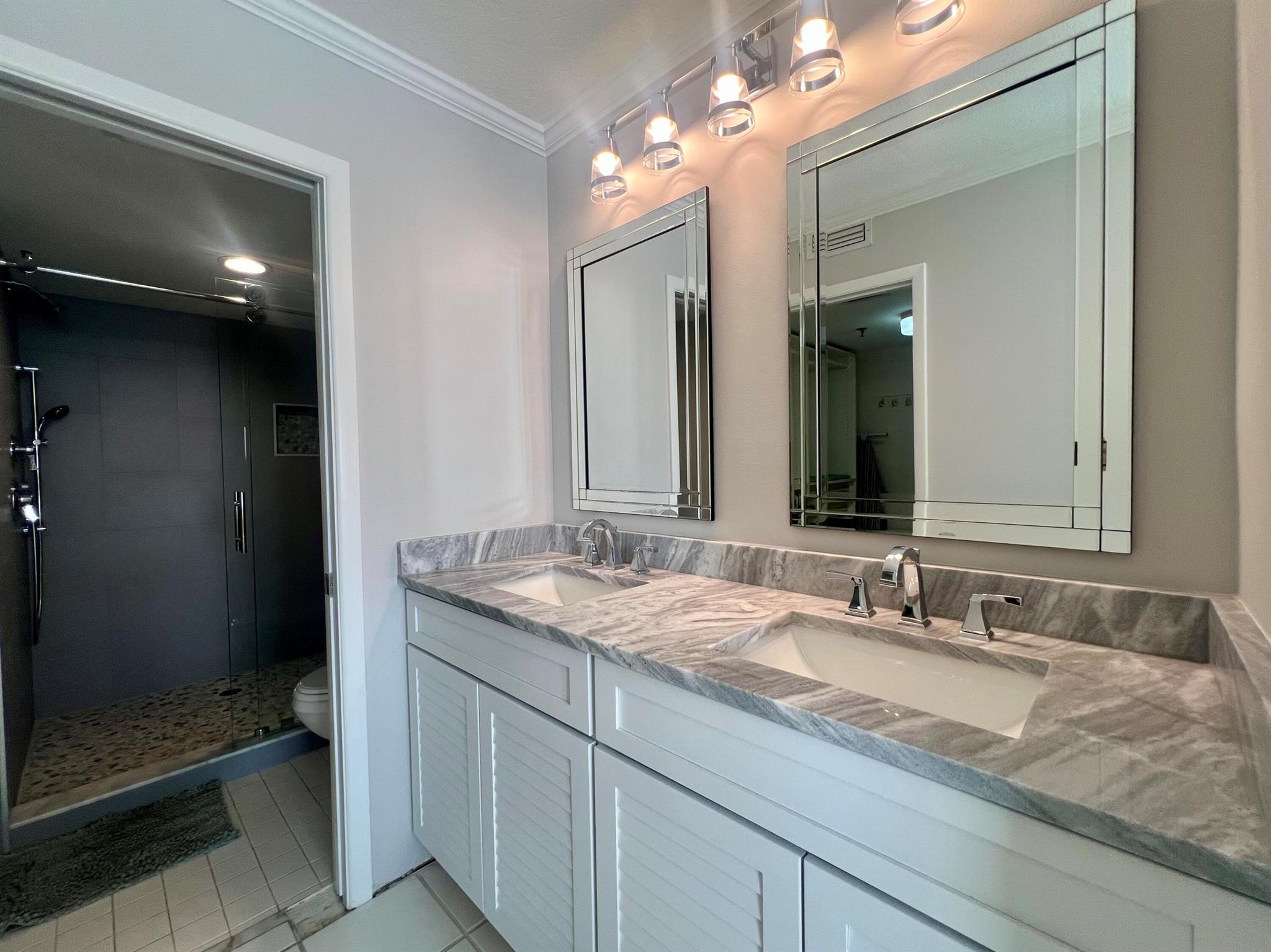 HIBISCUS BY THE SEA CONDO - Residential