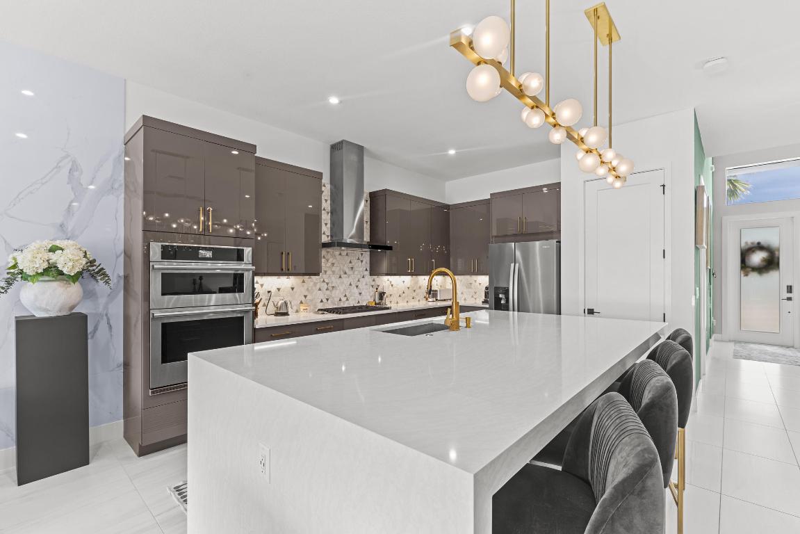 AVENIR POD - Residential Lease