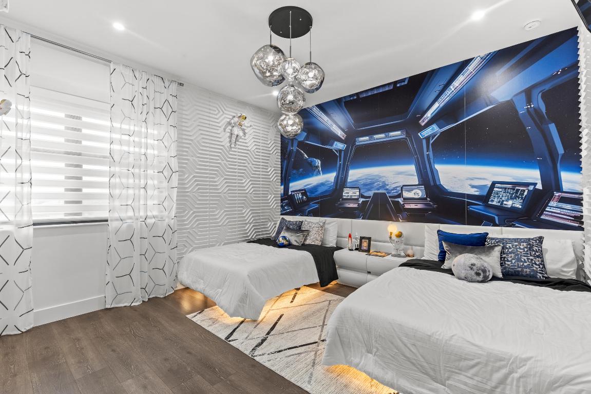 AVENIR POD - Residential Lease