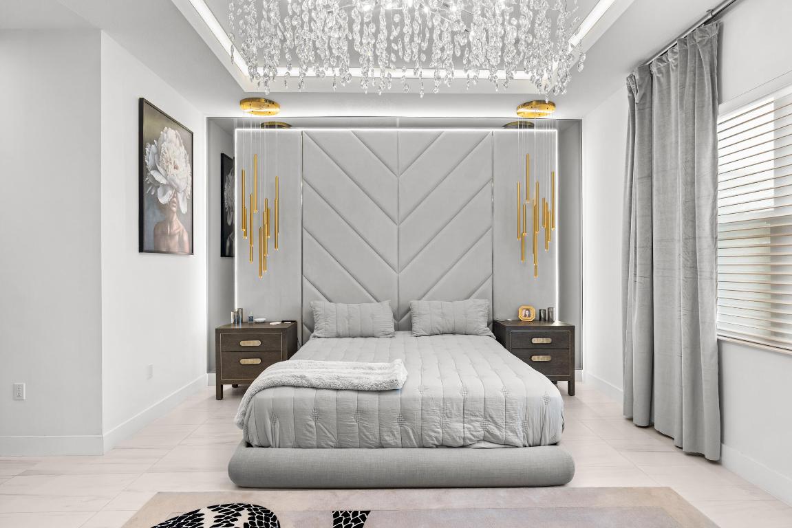 AVENIR POD - Residential Lease