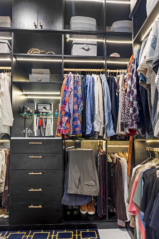 AVENIR POD - Residential Lease