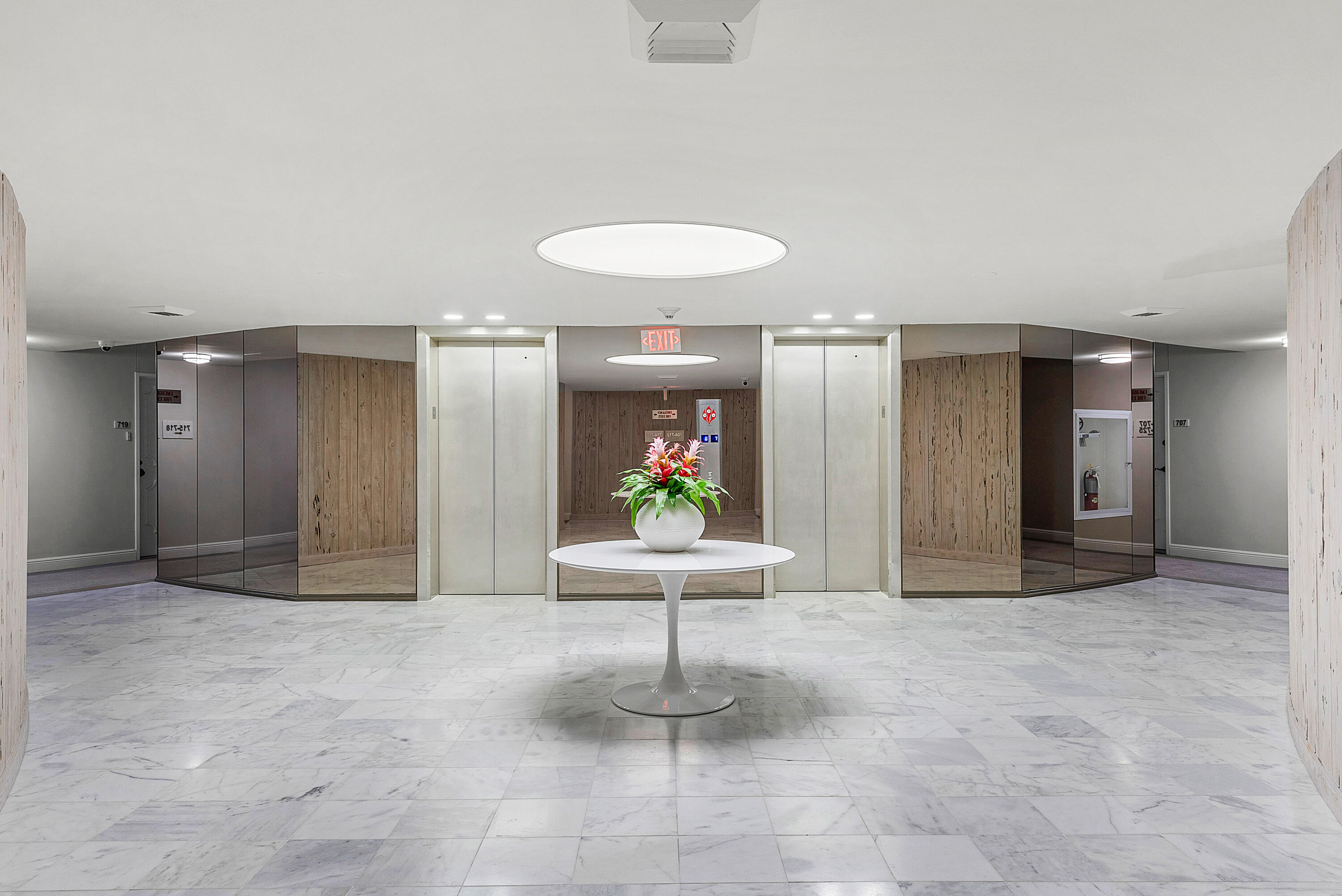 TWENTY TWO NINETY FIVE SOUTH OCEAN BLVD - Residential