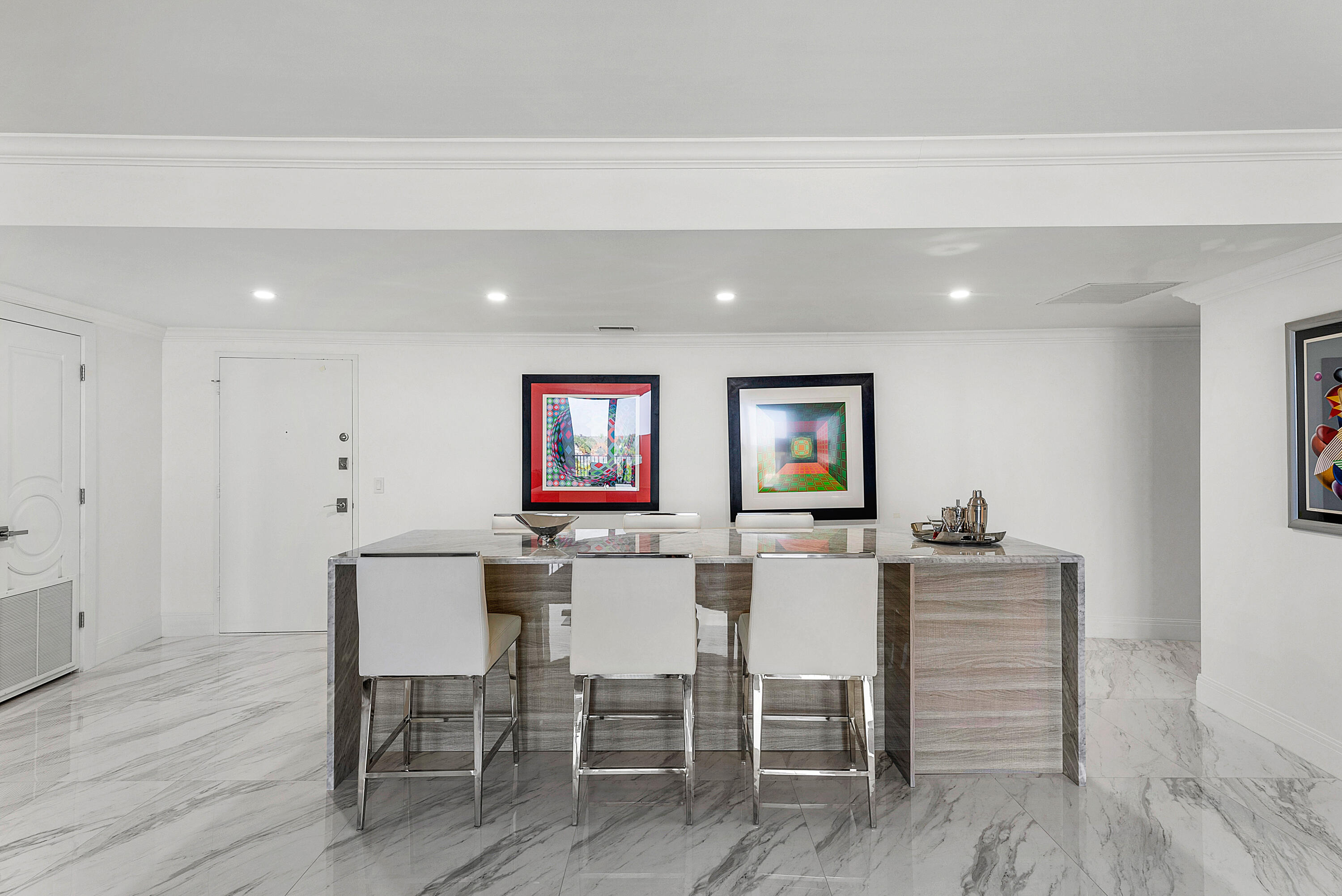 TWENTY TWO NINETY FIVE SOUTH OCEAN BLVD - Residential