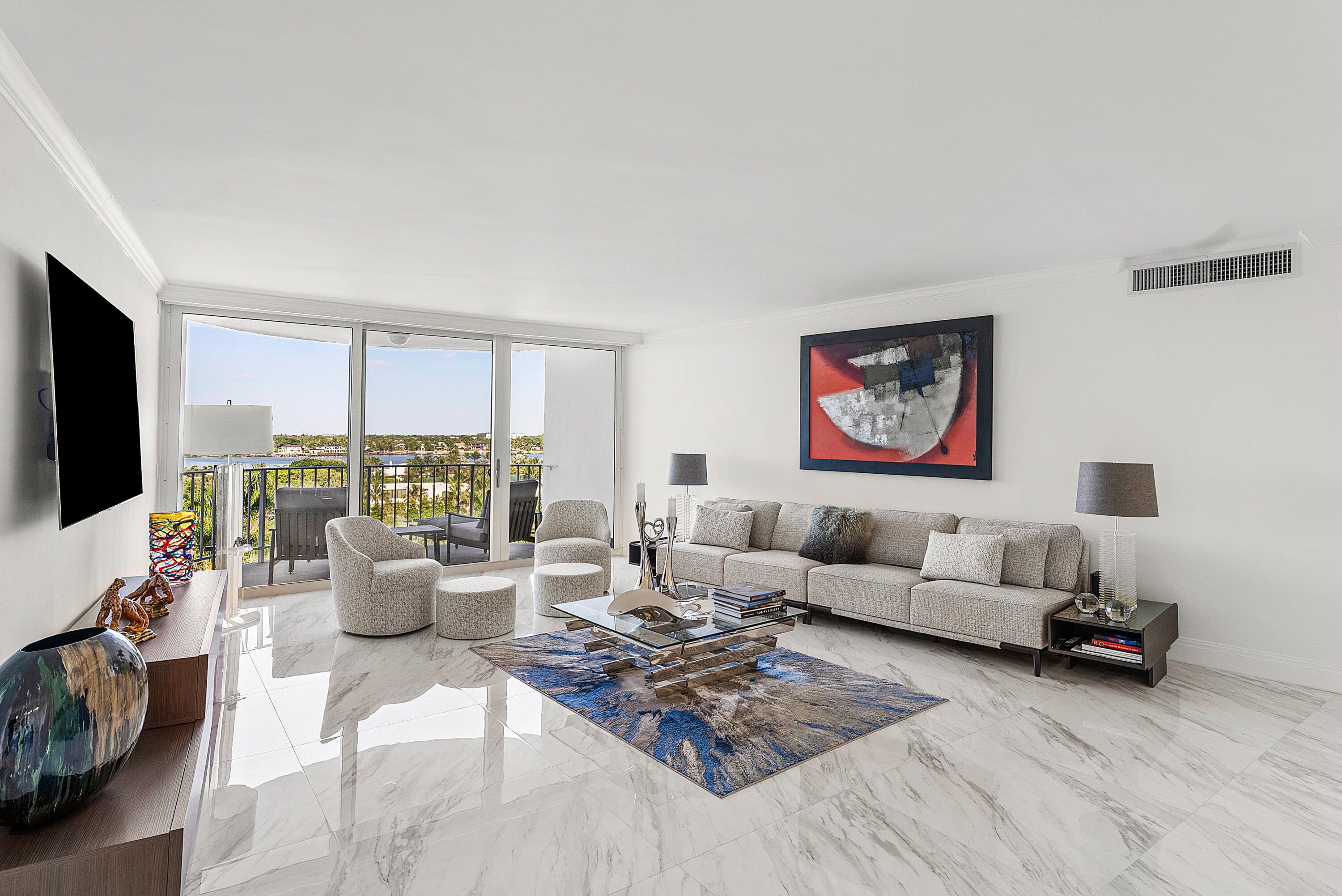 2295 S Ocean Boulevard 714