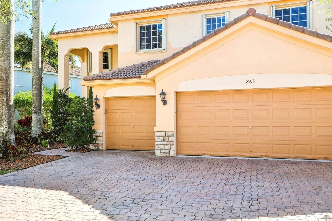 Sector 2-Parcels 17, 18, - Residential