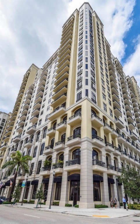 Two City Plaza Condo - Residential