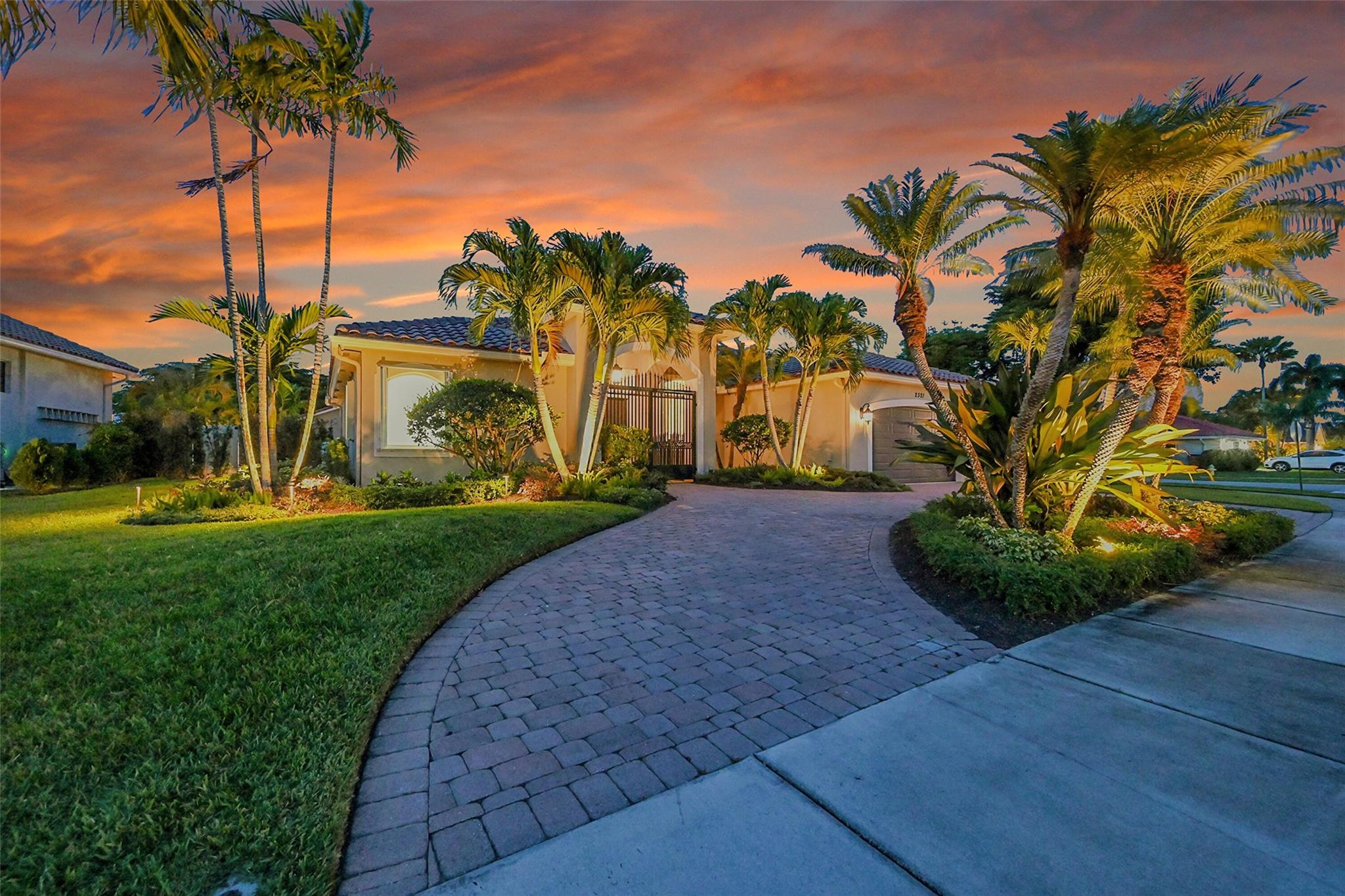 2321 Deer Creek Trl