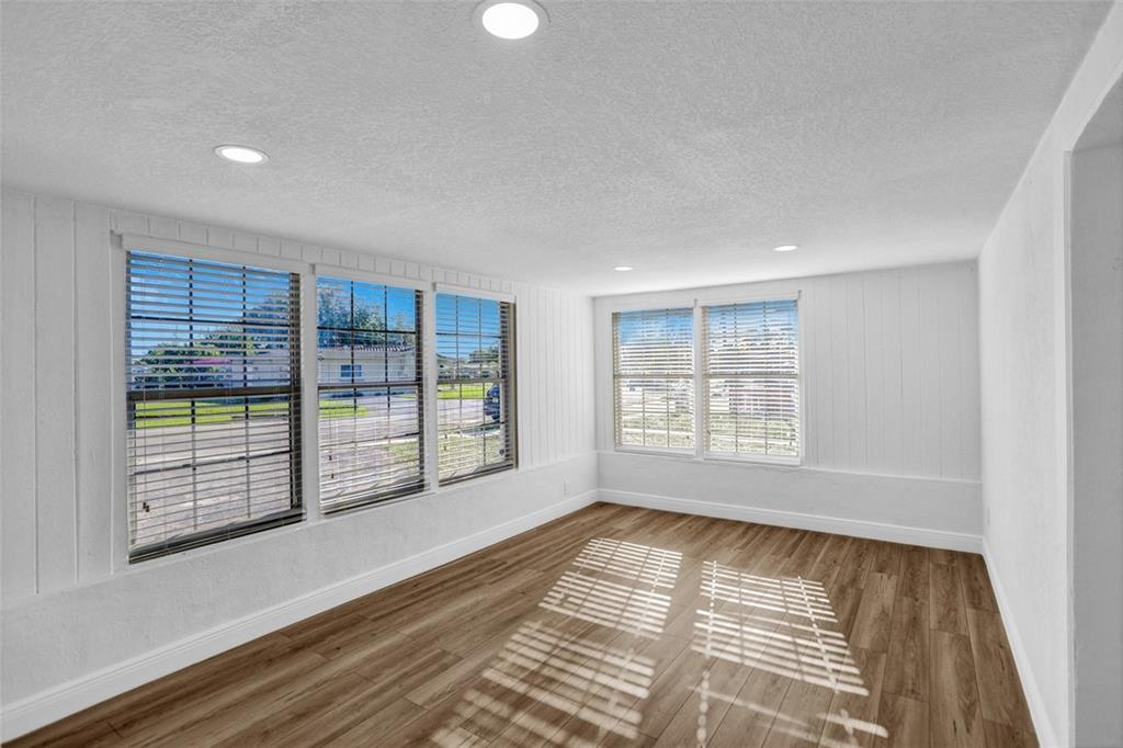 Lauderdale Villas 29-37 B - Residential