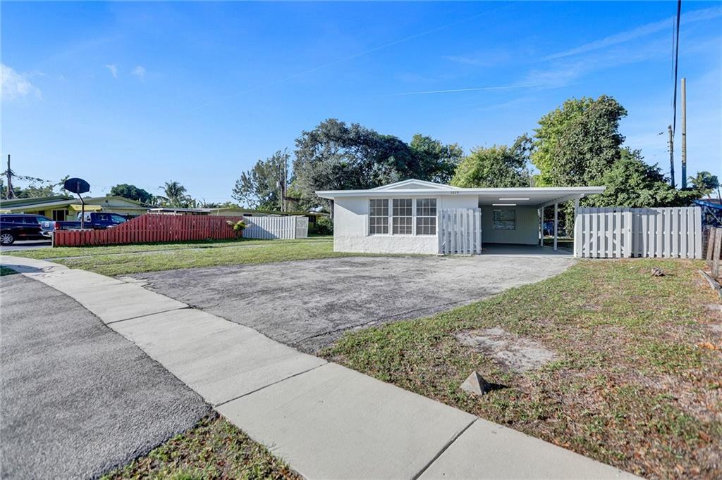 Lauderdale Villas 29-37 B - Residential